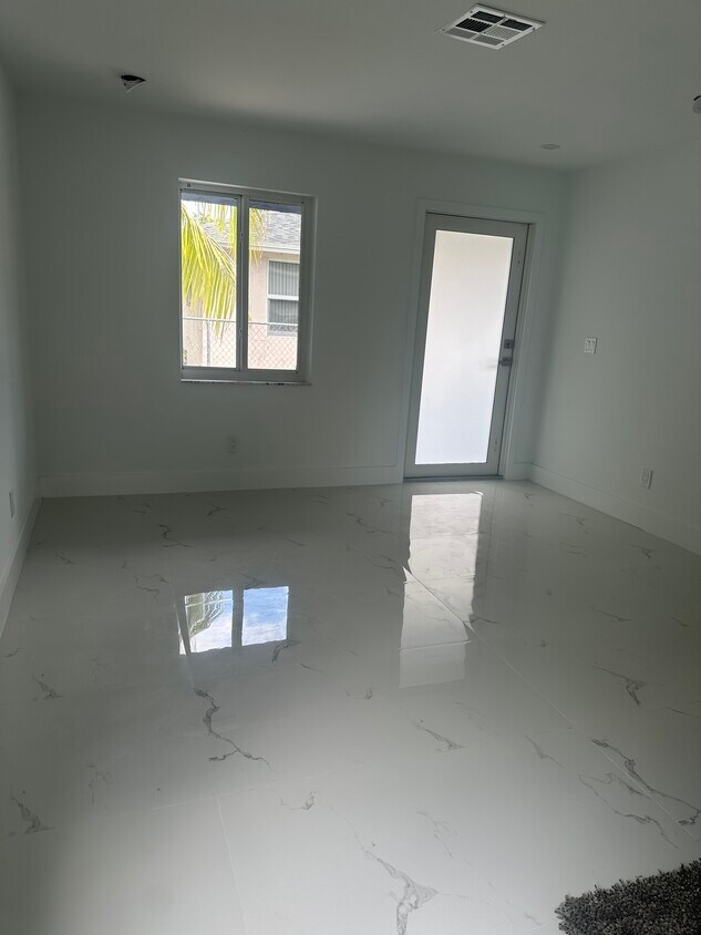 Foto principal - 316 N 61st Ave