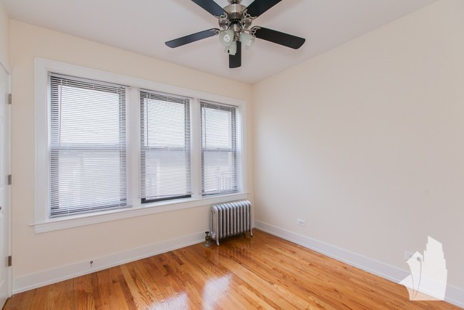 Foto del edificio - 4535 N Leavitt St