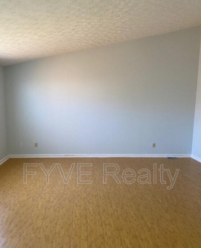Foto del edificio - 6021 Newington Ln