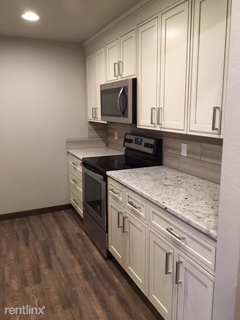 Building Photo - 2 br, 2 bath Apartment - 12713 NE 83 Ct #A