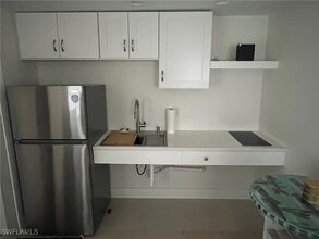 Building Photo - 11458 May St