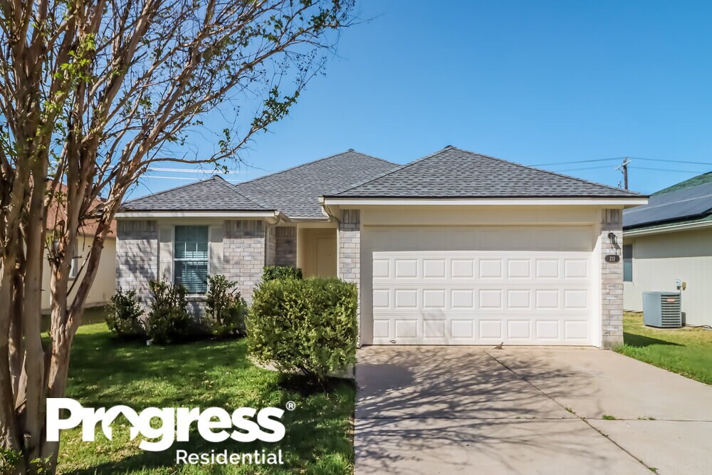 212 Avalanche Ave, TX 78626 House Rental in