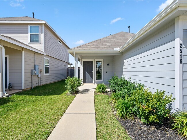 Building Photo - 2546 Steelhead Dr