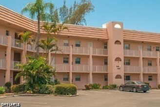 Building Photo - 400 Forest Lakes Blvd