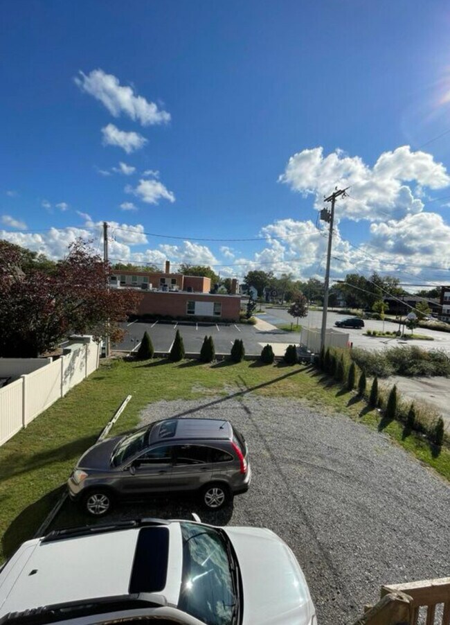 Foto del edificio - 345 S River Ave