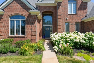 Building Photo - 51180 Park Pl Dr