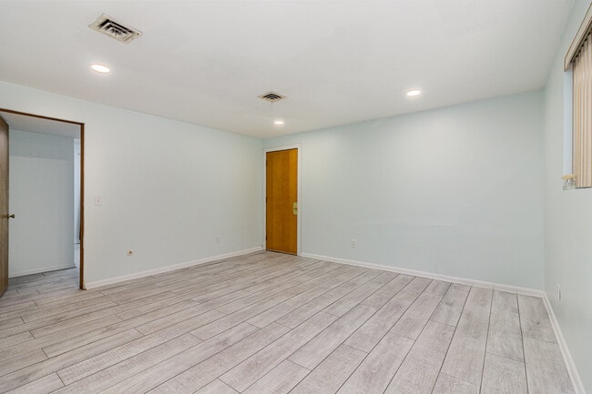 Foto del edificio - 307 Norfolk St