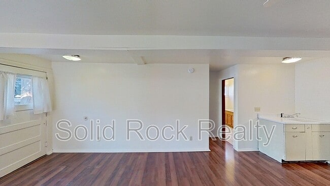 Building Photo - 1803 Cheyenne Blvd