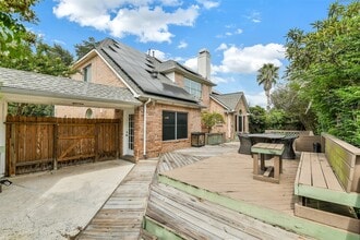 Building Photo - 5803 Song Ridge Ct