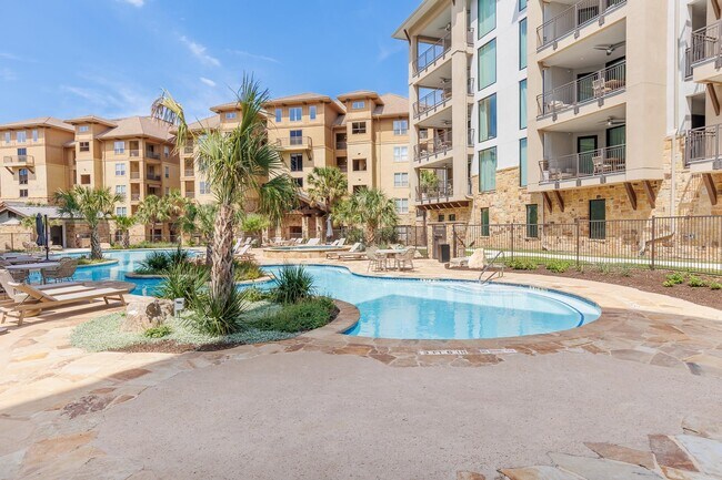 Foto del edificio - 96 Island Dr