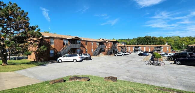 Foto del edificio - 920 N Leverett Ave