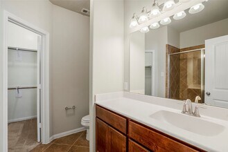 Building Photo - 15524 Marina Dr