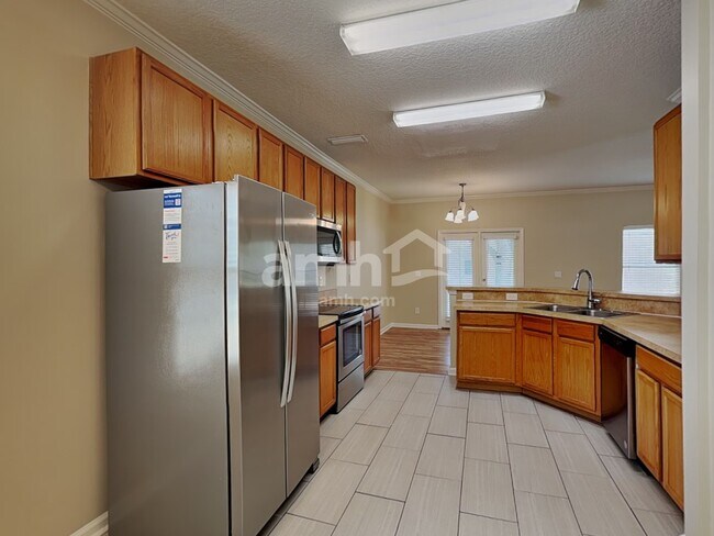 Foto del edificio - 3631 Silver Bluff Blvd
