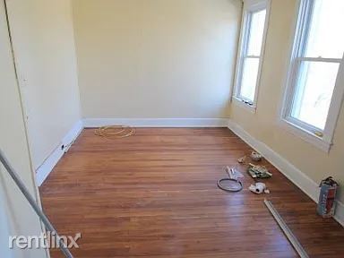 Building Photo - 3 br, 1 bath House - 1137 Ellicott Dr