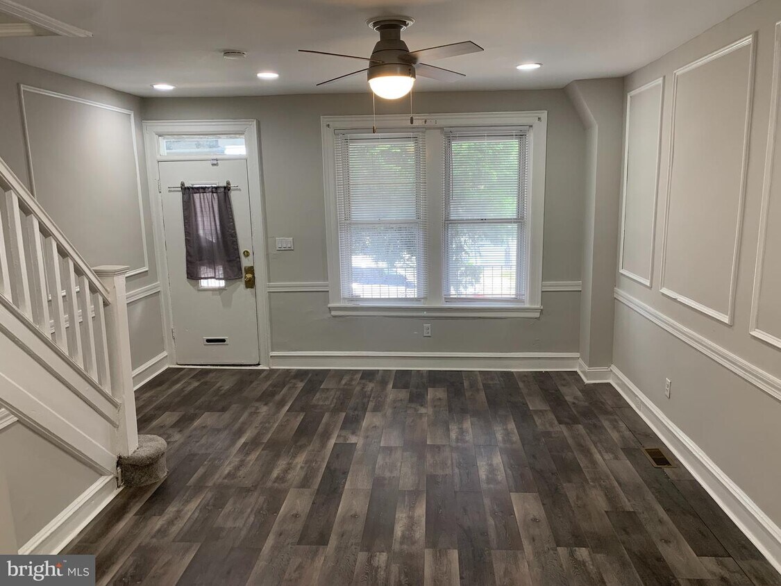 Foto principal - 525 S Redfield St