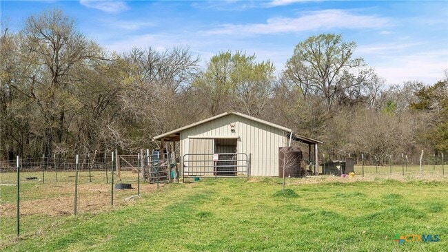 Building Photo - 1102 Fairview Dr