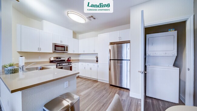Foto del edificio - 6900 Sharlands Ave