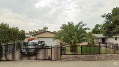 Building Photo - 9878 Burline St