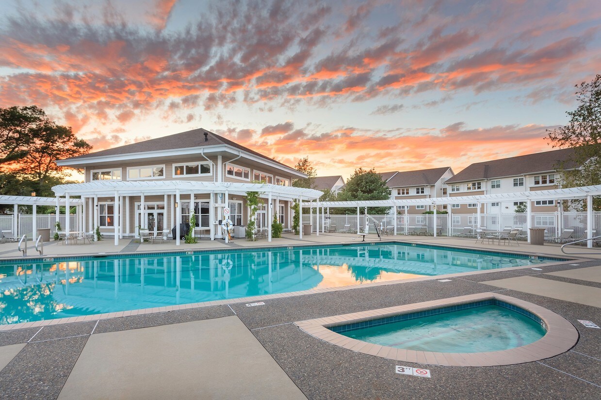 chestnut farm apartments raynham ma apartments com