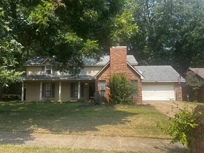 Building Photo - 500 Bedlington Dr