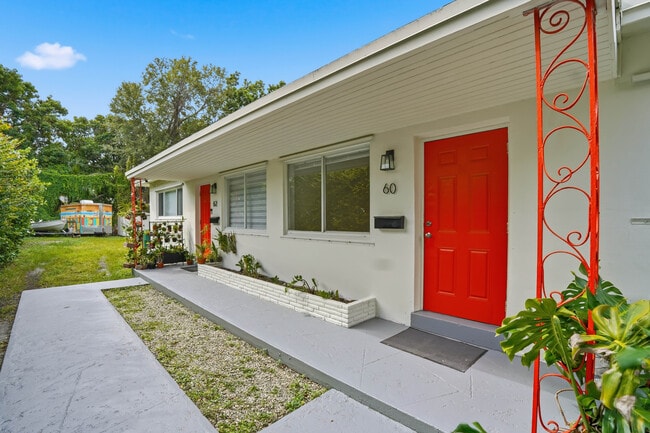 Foto del edificio - 60 NW 42nd St