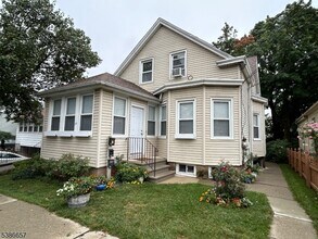 Building Photo - 15 N 14th St