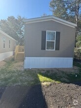 Building Photo - 703 Dale Pl