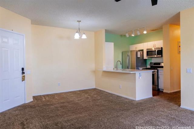 Building Photo - 91-245-245 Hanapouli Cir