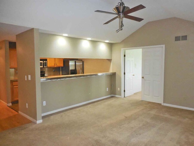 Building Photo - 1456 Millbrook Trail