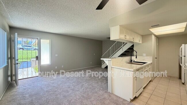 Foto del edificio - 72670 Thrush Rd