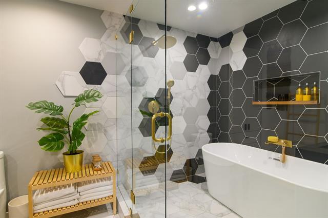 Building Photo - 1623 Hanging Cliff Dr