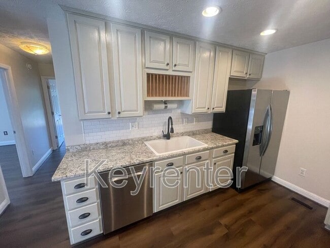 Foto del edificio - 107 Miranda Way