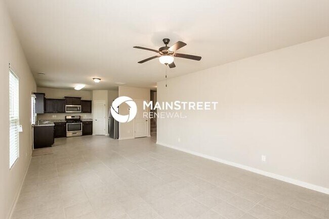 Building Photo - 4 Bedroom Pet-Friendly Home in Jonesboro, GA with Main Street Renewal