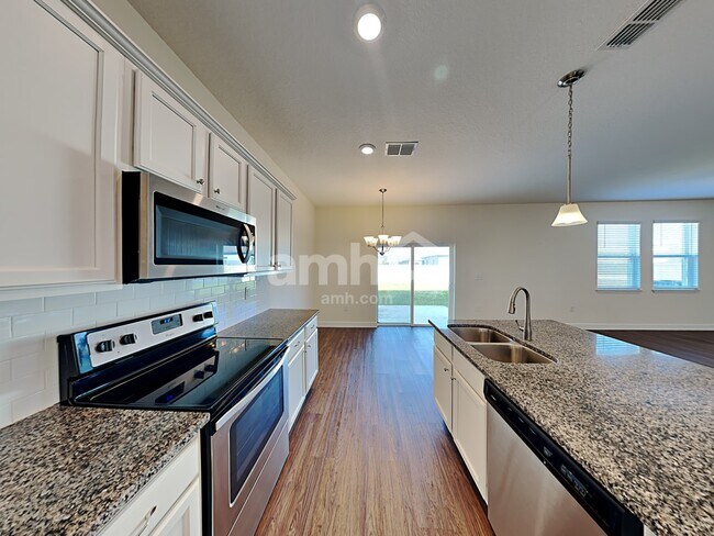 Foto del edificio - 1559 Aquamarine Dr