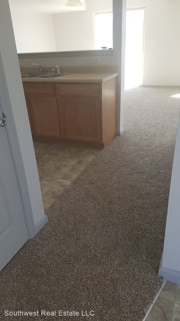 3 br, 2.5 bath House 717 Rampart House Rental in Rock Springs, WY