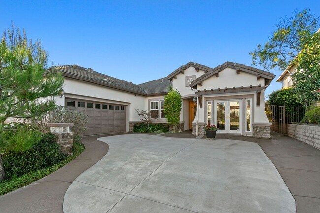 Foto del edificio - Spectacular Canyon-View Single-Level Home in Gated Hillcrest Estates!