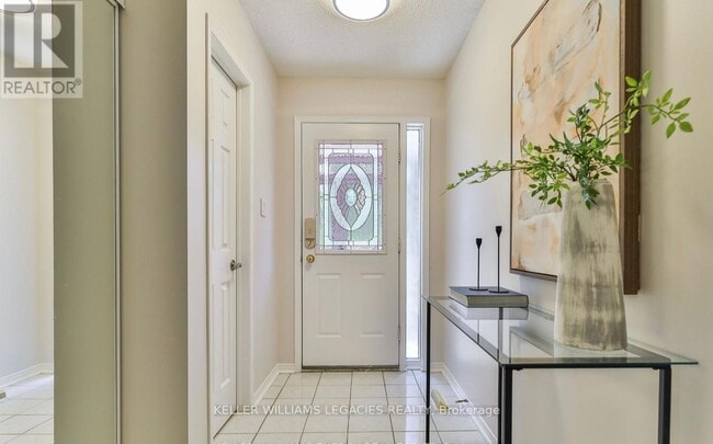 Building Photo - 38 Toba Crescent