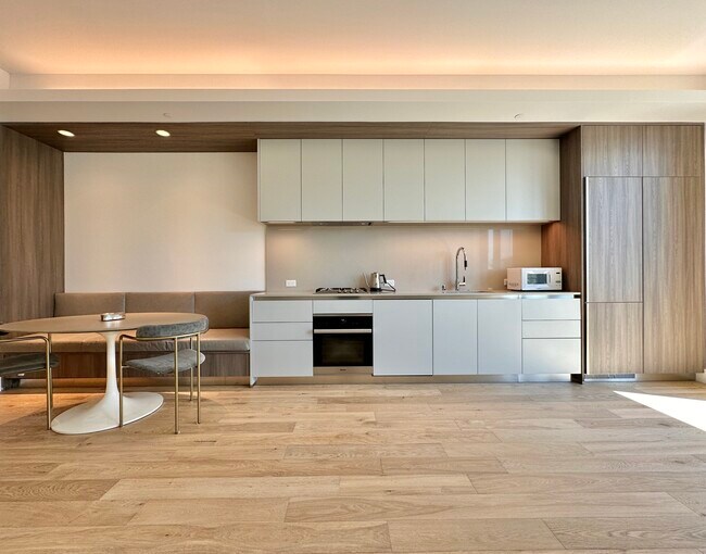 Foto del edificio - 1 Bristol Ct