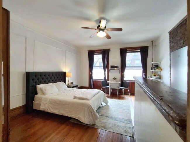 Foto del edificio - 556 W 161st St
