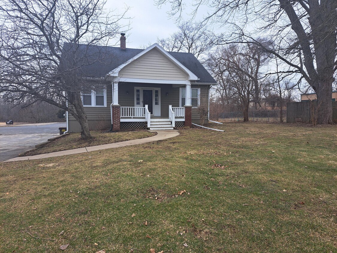 2159 W Galena Ave, Freeport, IL 61032 House Rental in Freeport, IL