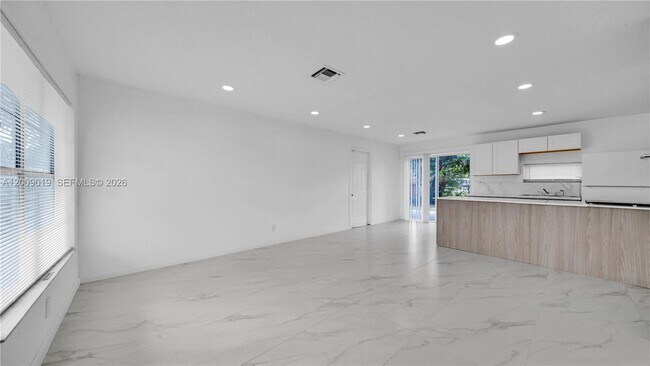 Foto del edificio - 4285 SW 48th Ct