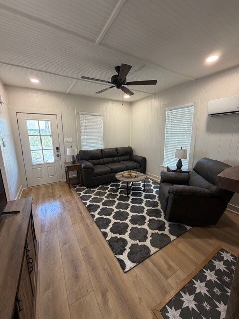 Foto del edificio - 1110 E Limestone St