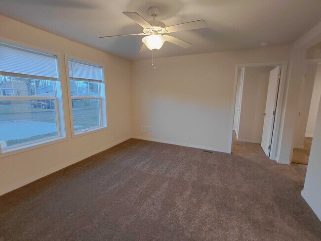 Foto del edificio - 2014 Gull Ln NW