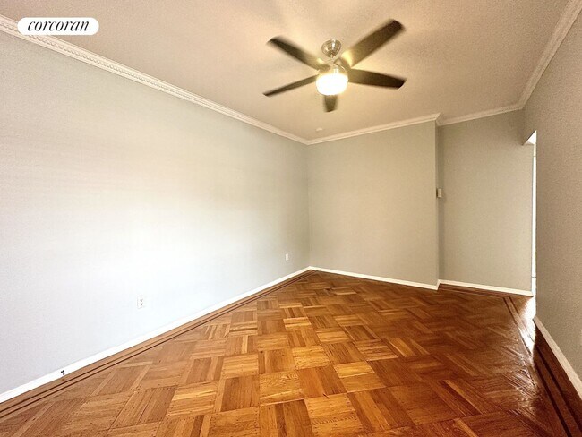 Foto del edificio - 530 82nd St