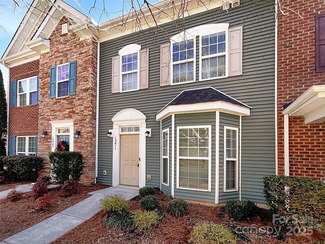 Building Photo - 13811 Waverton Ln