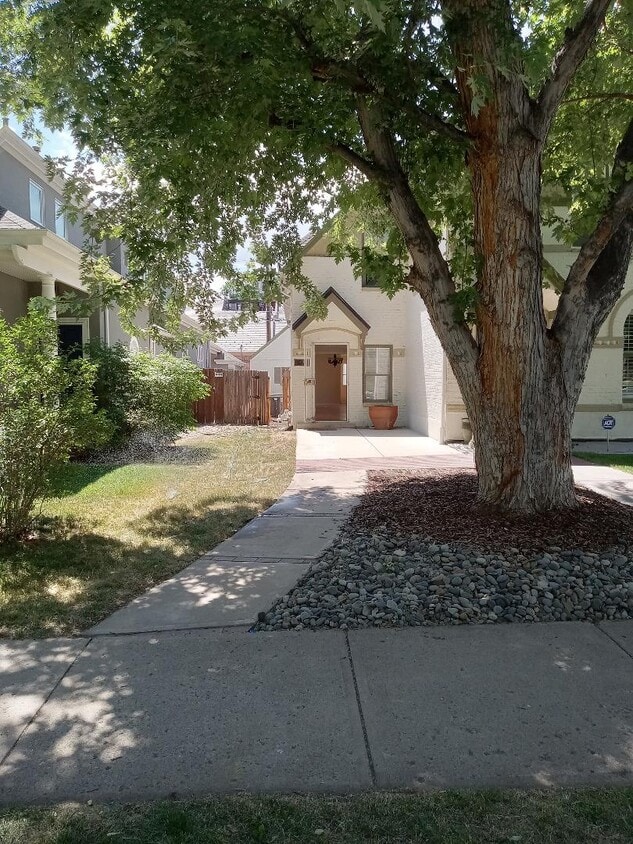 Photo - 431 Clayton St (Denver, CO)