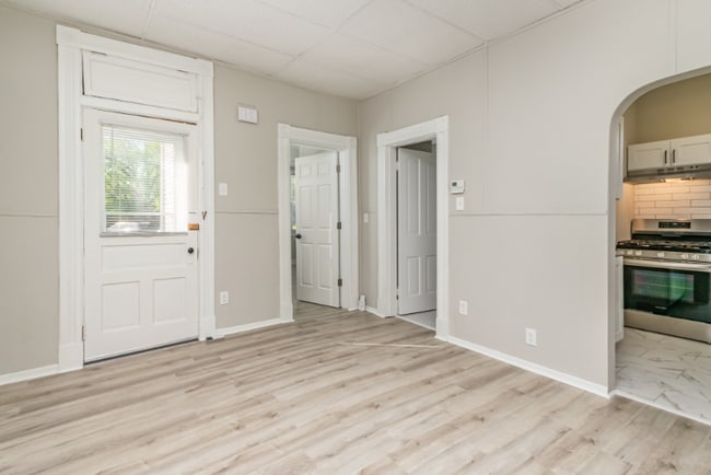 Building Photo - 517 Highland Ave