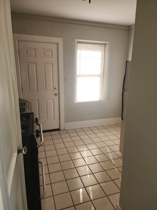 Foto del edificio - 1118 W Bradley Ave