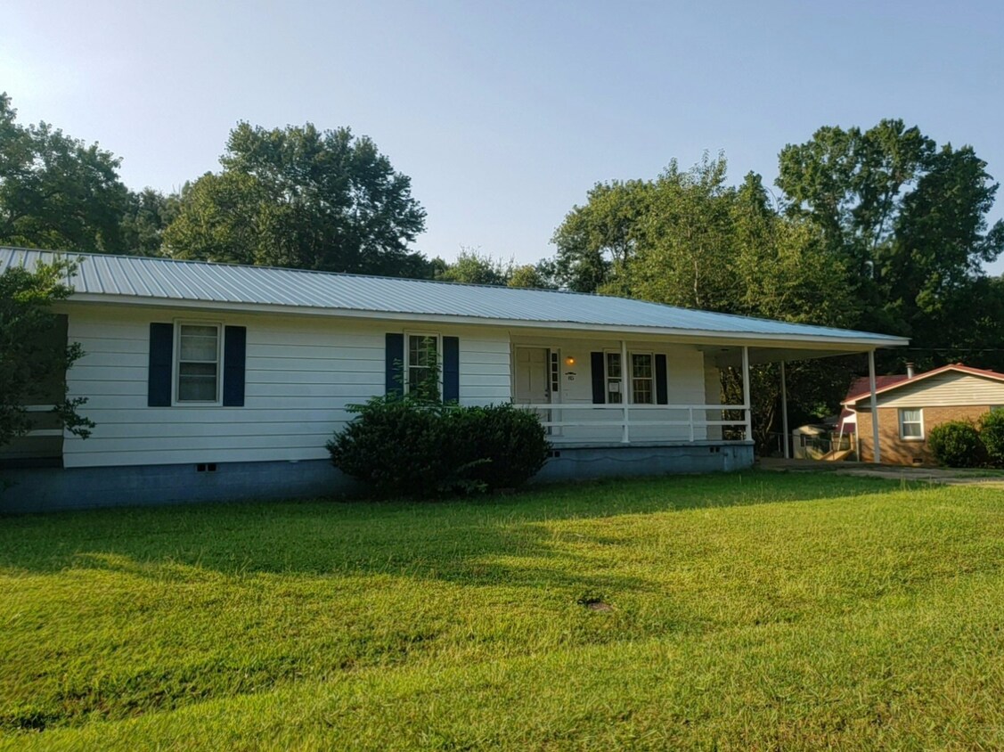 Primary Photo - 2 br, 1 bath House - 85 Geoff Lane
