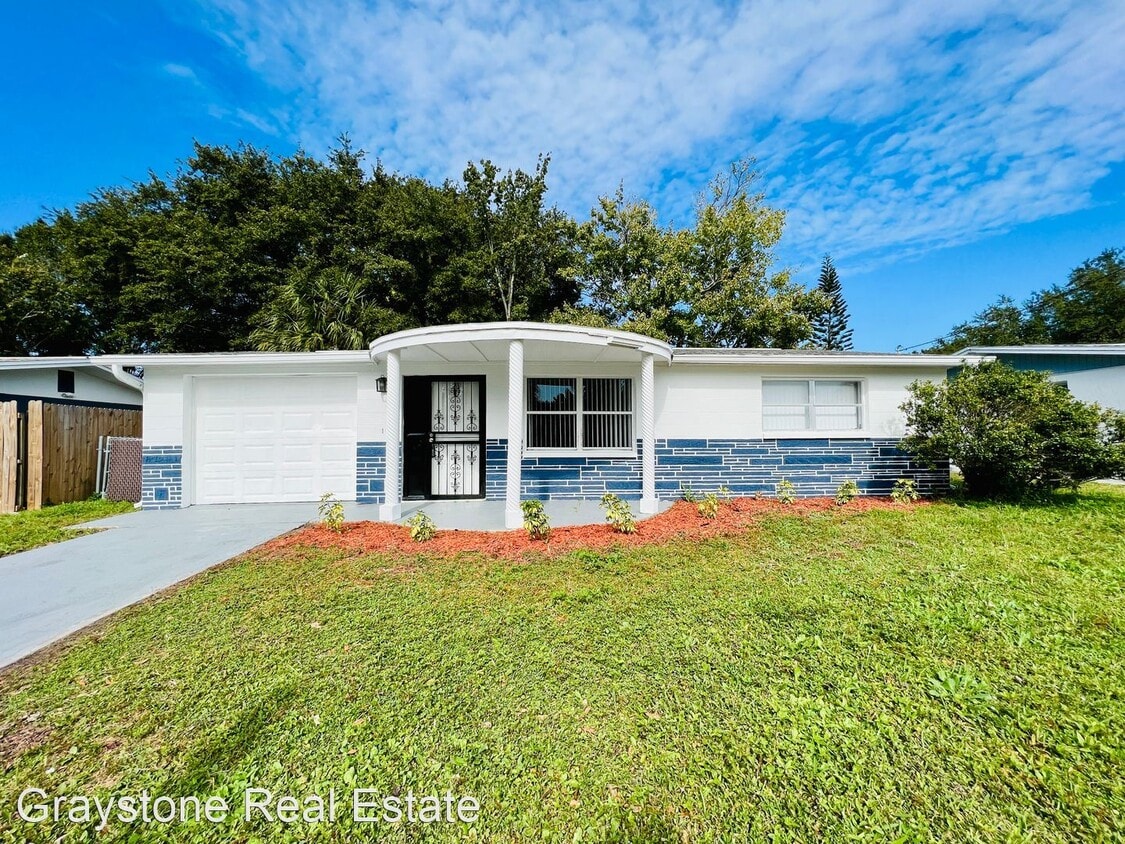 2 br, 1 bath House 6421 Hyperion Dr. House Rental in Port Richey